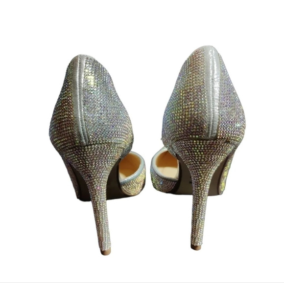 Gorgeous CINDERELLA Crystal Heels NWOB ๐ - Picture 9 of 12